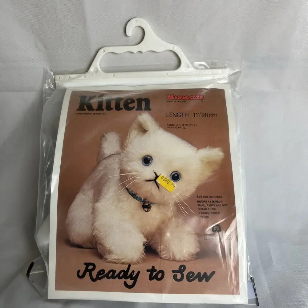 Vintage Minicraft Kitten Ready To Sew Plush Kit Made England ‘82 - Has All Parts
